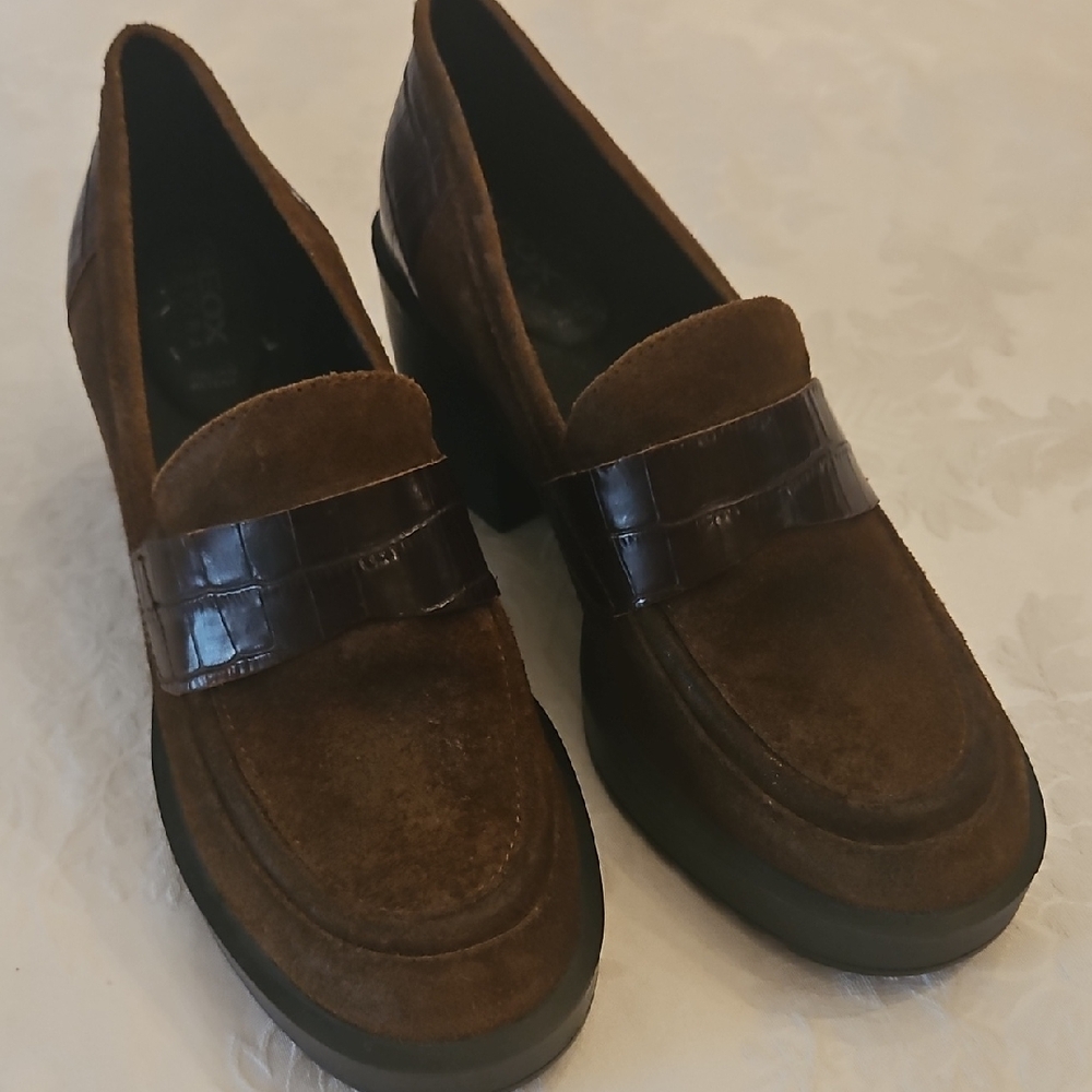 Geox Brown Suede Loafers with Croc-Embossed Band